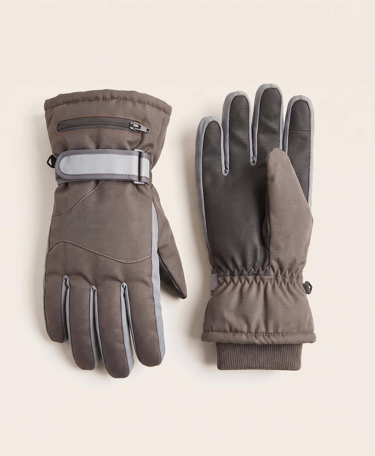 Men's Rechargeable Heated Gloves, 4-Hour Warmth, Knit Cuff, Adjustable Wrist Strap, for Skiing & Outdoor Work, Grey